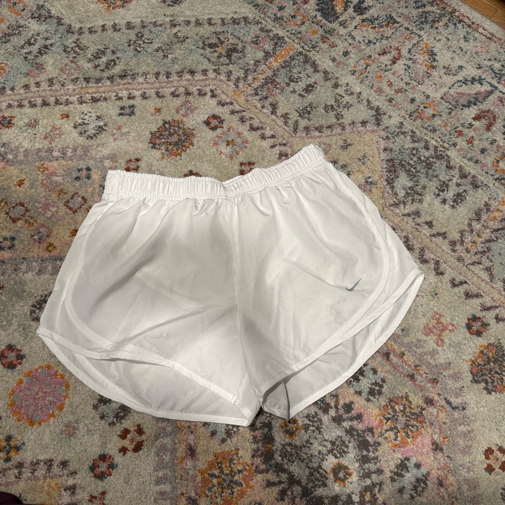 White Nike dri fit shorts medium